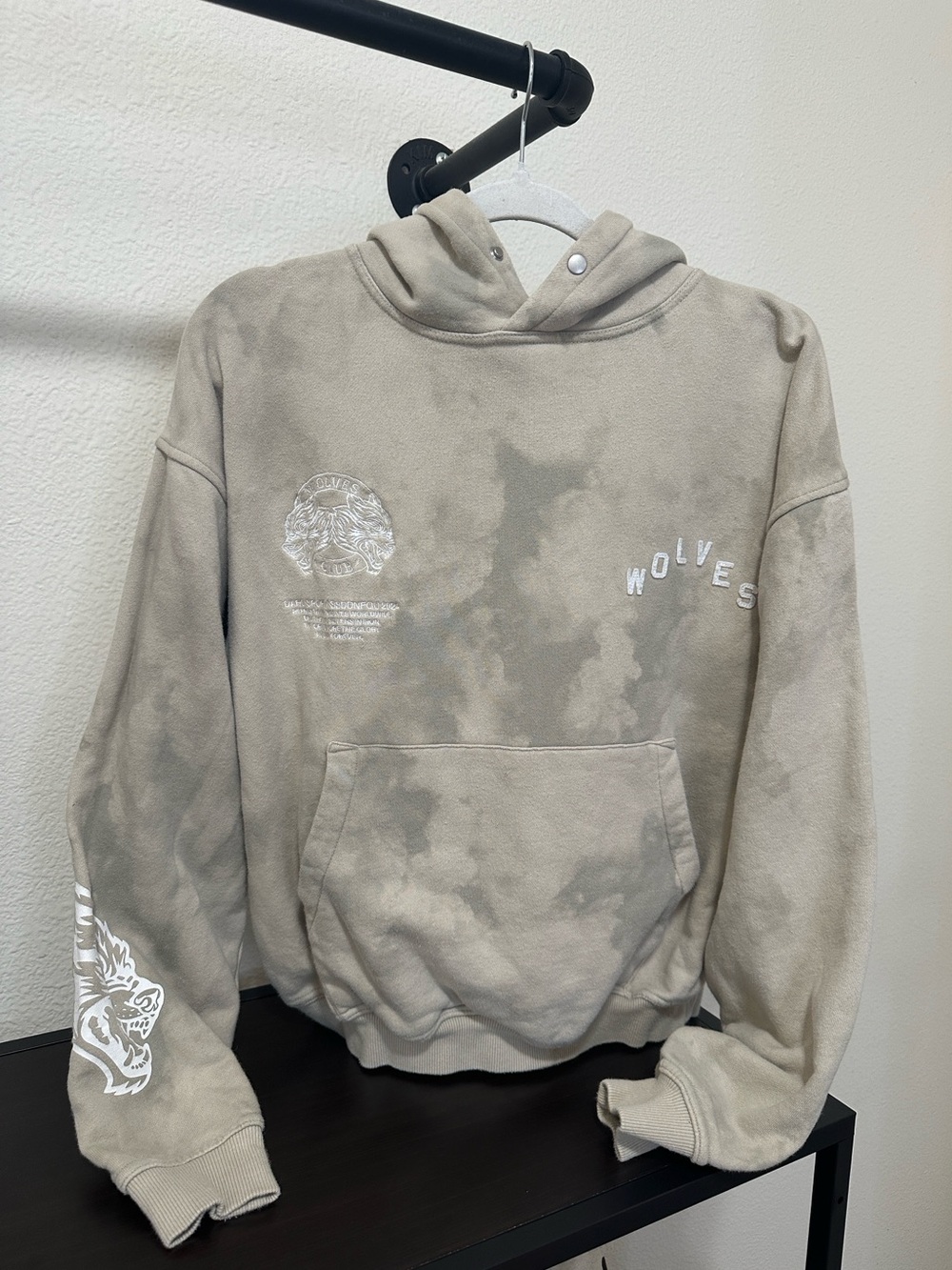 Darc Sport Wolves Beige Tie-Dye Hoodie with White Graphics